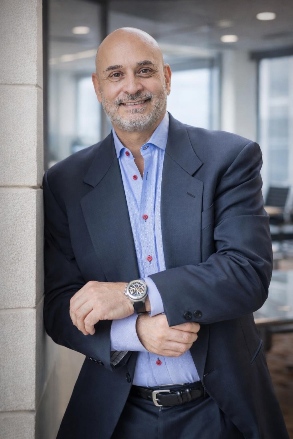 Robert Nava
